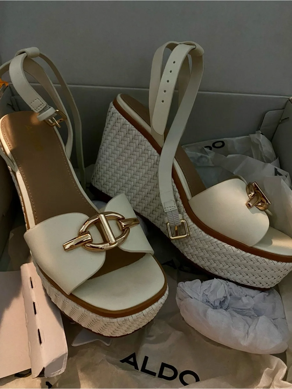Aldo Ivory Wedge Sandals with Gold Chain Detail
